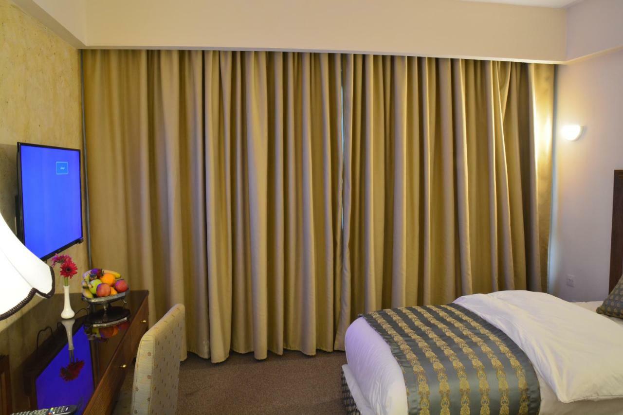 Saray Hotel עמאן מראה חיצוני תמונה